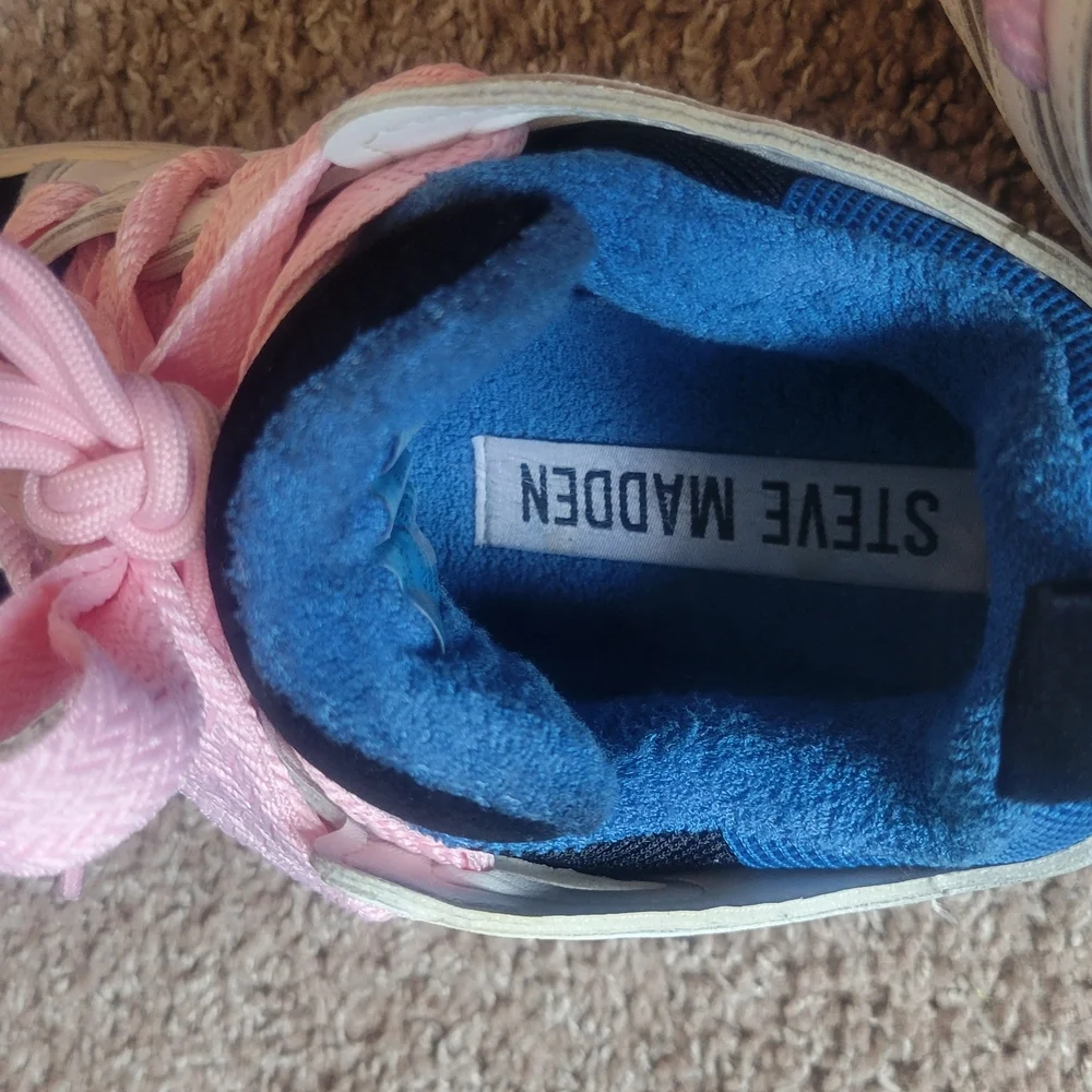 Steve Madden Kids Chunky Sneakers in Pink, White & Black